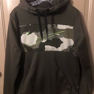 Men’s Nike, dry – fit, medium, hooded sweatshirt